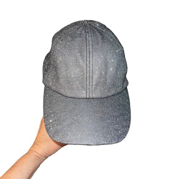 C C Womens Hats One Size Gray Metallic Extremely Comfy Fit Ponytail - Picture 1 of 9